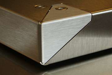 精密钣金折弯弯曲工艺中的决定因素有哪些?-中山易倍体育app官网登录入口-易倍(中国)